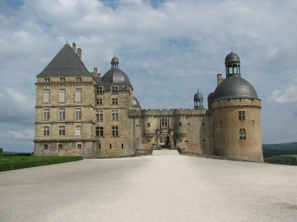 Manoir De Rieuzal Bed & Breakfast Loubressac Екстериор снимка