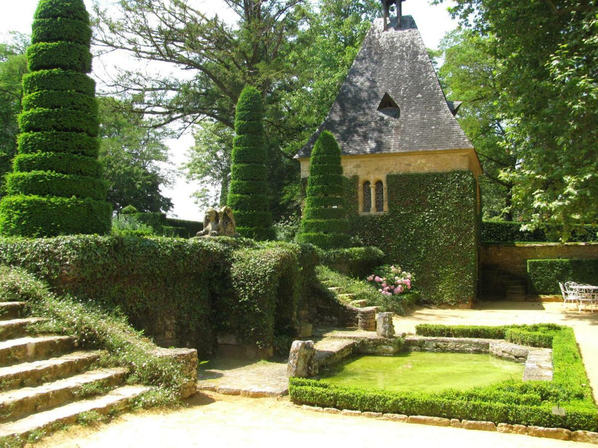 Manoir De Rieuzal Bed & Breakfast Loubressac Екстериор снимка